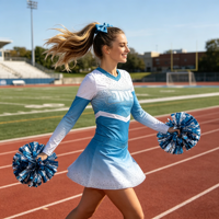 Uniforme de cheerleading athleisure esthétique moderne, jupe dégradée bleu et blanc avec strass pour jeunes filles, entraînement quotidien avec logo personnalisé