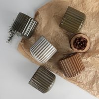 Nouvelle tasse à thé en céramique artisanale de style japonais à rayures verticales, petite tasse à thé asiatique, tasses à café sans poignée