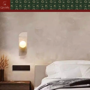 Applique murale asymétrique en travertin beige naturel GOLDKING pour chambre à coucher, avec globe givré, OEM ODM personnalisé, vente directe - Product Image 5