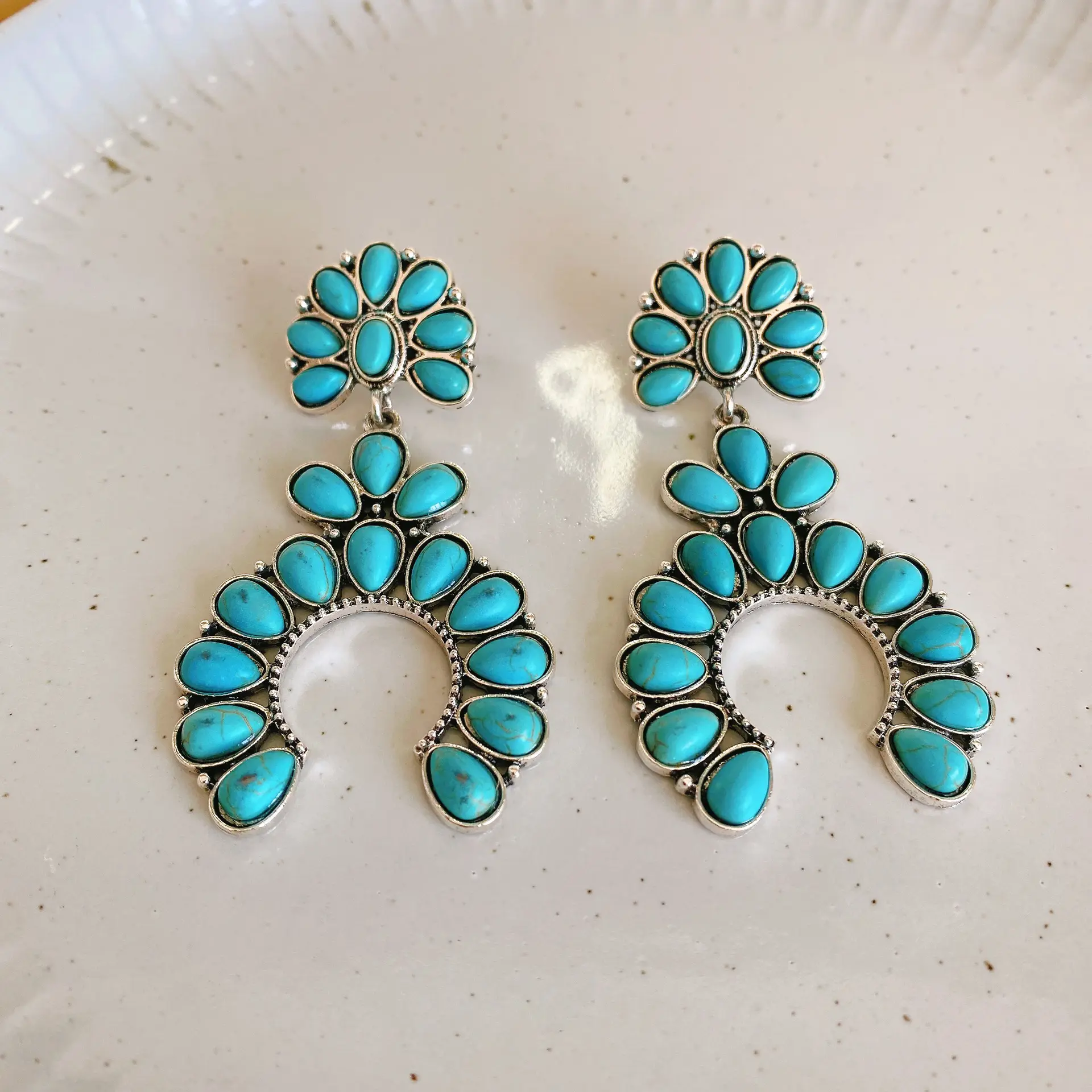 Grosir Boho Perhiasan Amerika Asli Retro Biru Pirus Manik-manik Barat Squash Blossom Drop Earrings untuk Wanita