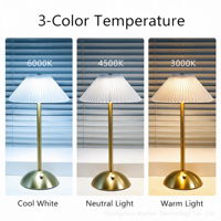 Lampe de table LED moderne et simple en tissu avec abat-jour floral à intensité variable, alimentation CA, CRI 90 élevé pour salon et projets hôteliers