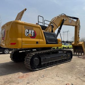 Excavatrice Caterpillar 345GC d'occasion de haute qualité, modèle 2023, 45 tonnes, avec moteur, boîte de vitesses, pompe et 300 heures de fonctionnement - Product Image 4