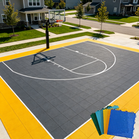 Dalles de sol sportives modulaires en PP à emboîtement 300 x 300 mm antidérapantes pour terrain de basketball intérieur