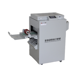 Wuhao <span class=keywords><strong>169</strong></span> Máquina automática de plegado y grapado Maquinaria de proceso de papel - Product Image 2