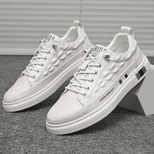 Nuevos Mocasines Casuales Blancos para Hombre, Parte Superior de Malla Transpirable, Zapatos Modernos para Otoño - Product Image 3