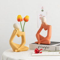Vase en céramique fait main de style nordique moderne minimaliste, abstrait, Morandi, créatif, haut de gamme, pour la décoration intérieure