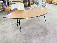 Tables en bois massif au design moderne très vendues Meubles en bois de forme incurvée pour hôtels et événements de mariage