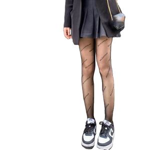 Marque noire Logo lettre impression diamant strass brillant <span class=keywords><strong>tatouage</strong></span> impression lettre mince soie collants conçus collants - Product Image 2