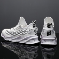 Baskets montantes respirantes brodées à lacets pour hommes, nouvelles chaussures de course décontractées tendance
