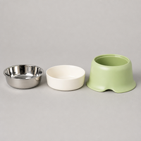 YAOYUE Support de gamelle surélevée pour animaux de compagnie, base en PP détachable à double usage avec bols intérieurs en céramique et en acier inoxydable pour chats et chiens