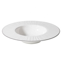 Service de table de luxe pour hôtel, assiettes à pâtes avec bordure argentée