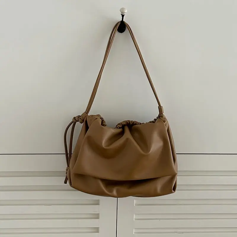 Hochwertige Luxus-Taschen Neue einfache trend ige Arbeit Casual Single Shoulder Bag Stilvolle Taschen für Frauen Großhandel