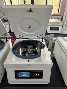 Centrífuga de Sobremesa TriCell Pure <span class=keywords><strong>Tubex</strong></span> de 5000 rpm para Kits FAT/SVF, Células Madre Ortopédicas y Estéticas, Modelo TD4-ZF - Product Image 3