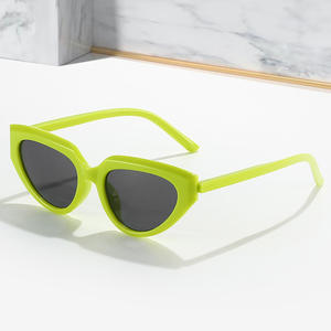 Lunettes de soleil œil de chat de style européen pour femmes, monture PC UV400, petite monture blanche en porcelaine C9, lunettes de protection solaire tendance - Product Image 5