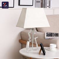 Éclairage LED moderne pour la maison, nouveau style, base en verre cristal K9 massif, écologique, taille personnalisée, table de chevet octogonale gravée
