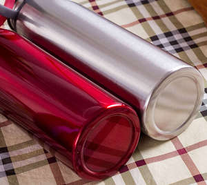 Bouteille d'eau sport en acier inoxydable 750 ml, isolée sous vide, anti-fuite, pour le camping et la randonnée en extérieur - Product Image 5