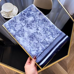 Nouvelle Écharpe Longue Décorative en Polyester 125*180cm, Imprimé Orchidée Creuse, Protection Solaire Printemps-Été, Polyvalente pour Femme - Product Image 5