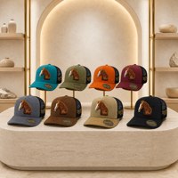 Casquette de baseball trucker personnalisée brodée équestre en gros, avec face en daim, dos en maille, visière incurvée, motif cheval, fournisseur de coffrets cadeaux