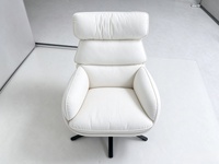 Moderner Hochlehner-Drehsessel mit Weißem Stoffbezug, Freizeitsessel mit Schwarzer Metallbasis, Lounge-Sessel für Wohnzimmer