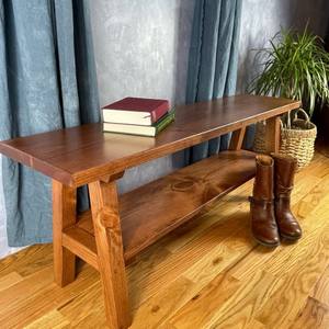 Banco de Entrada de Madera Maciza con Estante, Diseño Rústico, Zapatero, Tamaño Personalizable, Independiente - Product Image 1