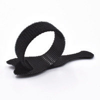 Attaches de câble en nylon écologiques réglables avec sangle de fixation à crochet et boucle pour câbles de fixation