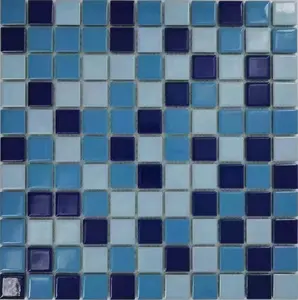 300*300 prezzi all'ingrosso all'aperto verde blu arcobaleno colore cristallo piastrelle di mosaico piscina