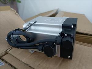 โรงงานมอเตอร์ซีเฮง ไดรเวอร์ AC 750W 80 มม. 220vac 2.39nm 17 บิต พร้อมเอนโค้ดเดอร์แบบ Absolute สำหรับเครื่องจักรเฟสเดียว - Product Image 3
