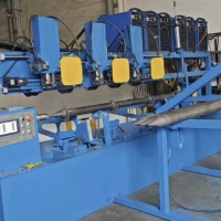 Machine de soudage de grandes lames pour vis de fondation personnalisable, équipement de soudage de lames spirales entièrement automatique