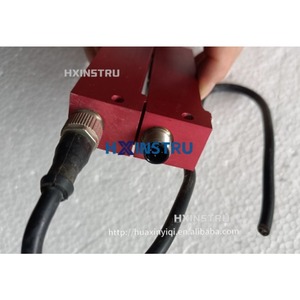 Sensor capacitivo tipo horquilla Leuze Electronic GK 14/24L, probado y en buen estado, usado. - Product Image 4