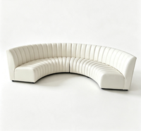 Ensemble modulaire incurvé en cuir à capitonnage vertical moderne, sectionnel en forme de U et demi-cercle, 6 places, durable, pour salon et hall d'hôtel