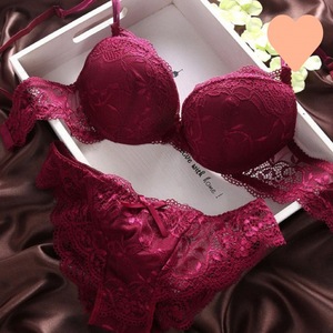 Reggiseno imbottito da donna di alta qualità senza cuciture Bralette per brevi sport da ragazza Fitness <span class=keywords><strong>Top</strong></span> intimo Set di reggiseno in <span class=keywords><strong>pizzo</strong></span> Sexy <span class=keywords><strong>Lingerie</strong></span> - Product Image 2
