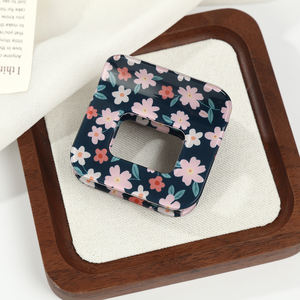 קליפס שיער אצטט יפהפה ויפהפה לילדות בדוגמת פרחים קוריאנית לשנת סִגְנוֹן לשיער נפוח בחלק האחורי של הראש - Product Image 3