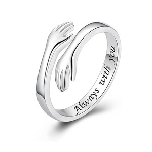 Anello all'ingrosso in acciaio inossidabile con mani che si abbracciano, gioielli per coppie, amore e affetto - Product Image 6