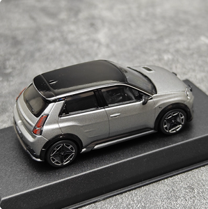 Modèle de voiture miniature électrique <span class=keywords><strong>Alpine</strong></span> A290 GTS Hot Hatch à l'échelle <span class=keywords><strong>1</strong></span>:43 - Product Image 1