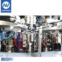 Machine de bouchage rotative automatique Navan 6000~48000 BPH pour boissons, eau, boissons gazeuses, huile – Haute efficacité