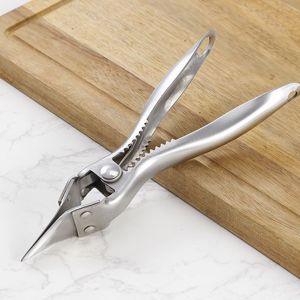 เครื่องมือครัวสแตนเลสสำหรับเปิดหอยนางรม ปู ลิ้นจี่ และแยกเนื้อสัตว์ - Product Image 1