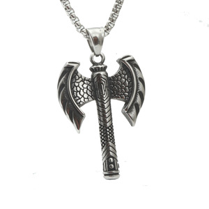 Yunnique Collar con colgante de hacha de doble cara, joyería de moda de acero inoxidable, regalo para hombres y mujeres - Product Image 1