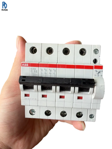 Interruptor de Circuito S204, Interruptor de Aire 4P, Interruptor de Sobrecarga, Interruptor de Circuito en Miniatura, Interruptor de Bajo Voltaje, Interruptor Eléctrico - Product Image 1