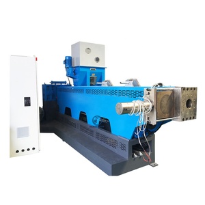 Extrusora de plástico de dos etapas para reciclaje de línea de granulación, combinación de madre y bebé - Product Image 2