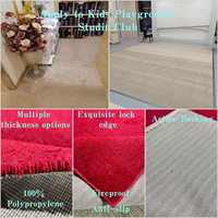 Moquette unie en polypropylène, dimensions sur mesure, disponible en gros, matériau sûr et écologique pour salon, villa, entrée.