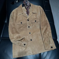 Veste Safari en Daim Camel pour Homme, en Cuir Véritable de Mouton Hybride Importé, Manteau de Chasse avec Poches à Rabat – Vente en Gros