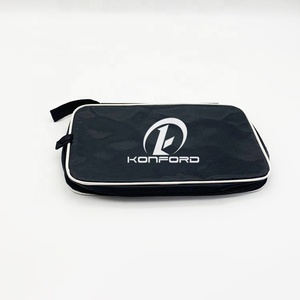 Set di Racchette da <span class=keywords><strong>Ping</strong></span> <span class=keywords><strong>Pong</strong></span> Professionali Konford, Racchetta da Tennis da <span class=keywords><strong>Tavolo</strong></span> in Pelle Nera con Marchio Laterale V, Racchetta da Tennis da <span class=keywords><strong>Tavolo</strong></span> per Esterni - Product Image 6