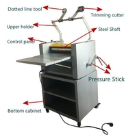 Machine à plastifier manuelle à chauffage par huile avec alimentation par courroie, plastifieuse double face à chaud et à froid avec découpe et rembobinage pour imprimerie