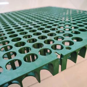 Cellule de drainage à emboîtement en plastique nid d'abeille de 30 mm pour l'installation de <span class=keywords><strong>gazon</strong></span> artificiel et de <span class=keywords><strong>gazon</strong></span> synthétique avec géotextile - Product Image 6