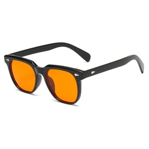 Nouvelles lunettes anti-lumière bleue pour e-sport mobile, monture carrée, avec rivets, pour étrangers, vente en gros transfrontalière - Product Image 2