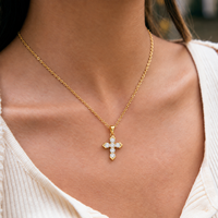 Collier en laiton ARNAN avec pendentif croix en acier et zircon étincelant, chaîne minimaliste pour clavicule, bijoux quotidiens pour femmes, cadeaux en gros