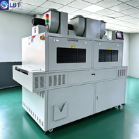 Machine de polymérisation UV à double face contrôlée par PLC, sécheuse UV haute performance pour les procédés de revêtement électronique de PCB et FPC
