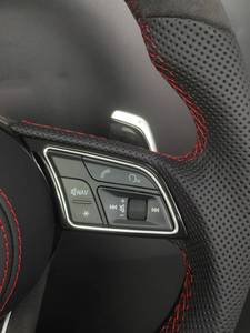 Volante Deportivo Personalizado para <span class=keywords><strong>Audi</strong></span> <span class=keywords><strong>A3</strong></span>/A6/A8, Base Plana, Fibra de Carbono y Cuero con Franja Roja, Palanca de Cambios - Product Image 6