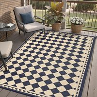 Großhandel PP-Rohr Gewebter Outdoor-Teppich 5*8ft Maßgefertigte Größe Anti-Verblass-Matte für B2B Garten- und Poolbereich-Dekoration