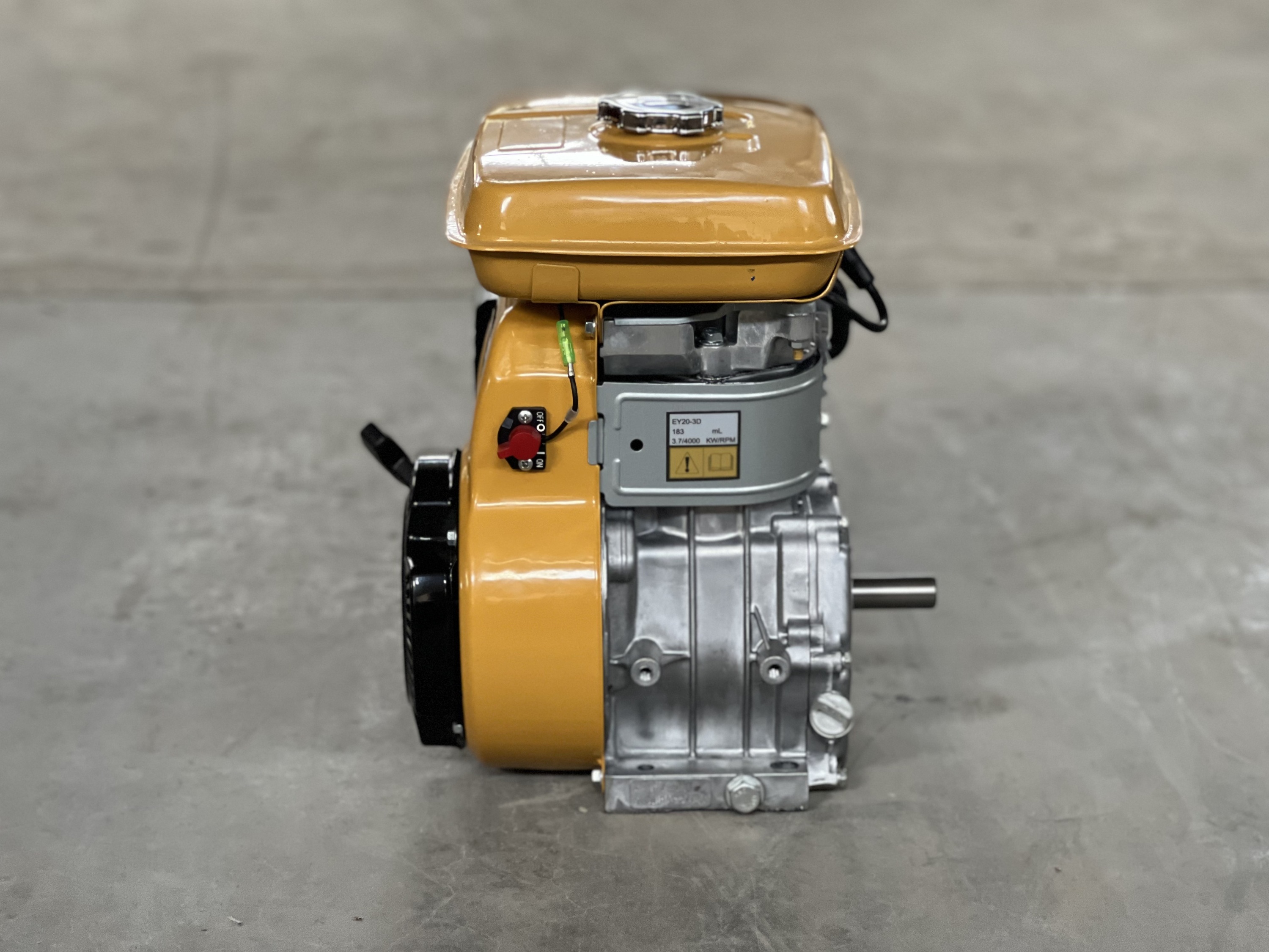 Robin Type EY20 5HP Gasoline Engine for Farm Use - Video Inspection